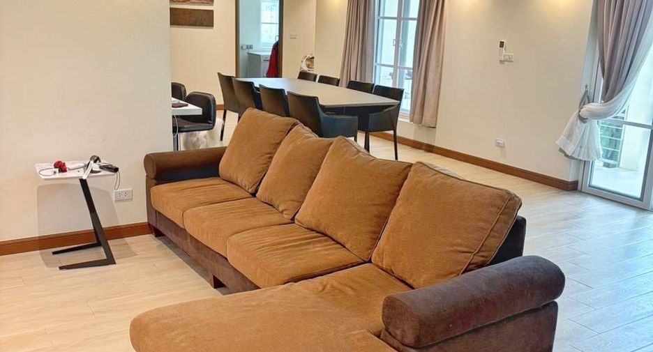For sale 6 bedrooms villa in Sattahip, Chonburi
