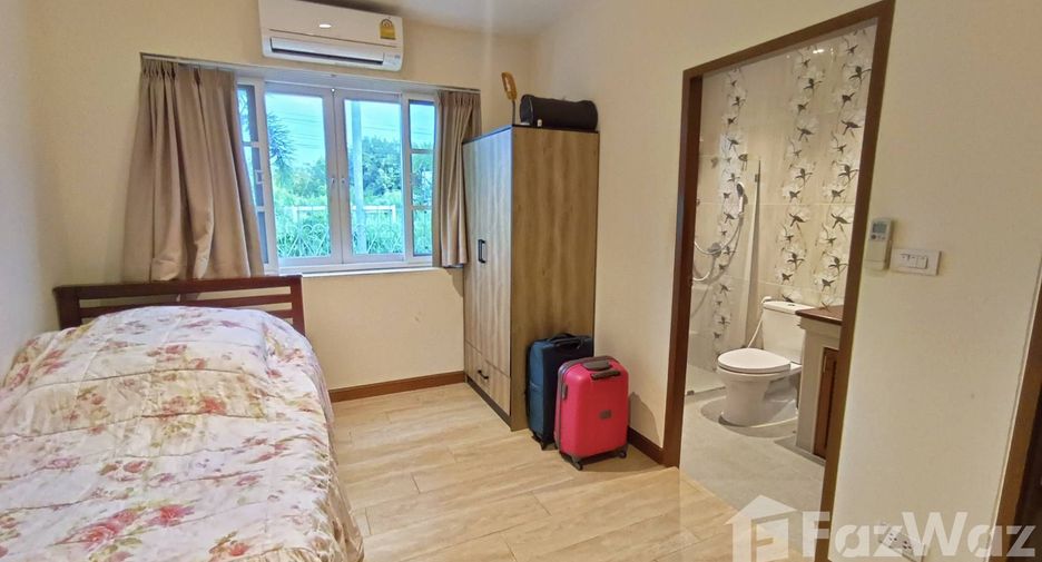 For sale 6 bedrooms villa in Sattahip, Chonburi