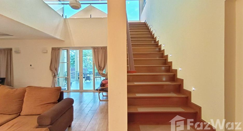 For sale 6 bedrooms villa in Sattahip, Chonburi