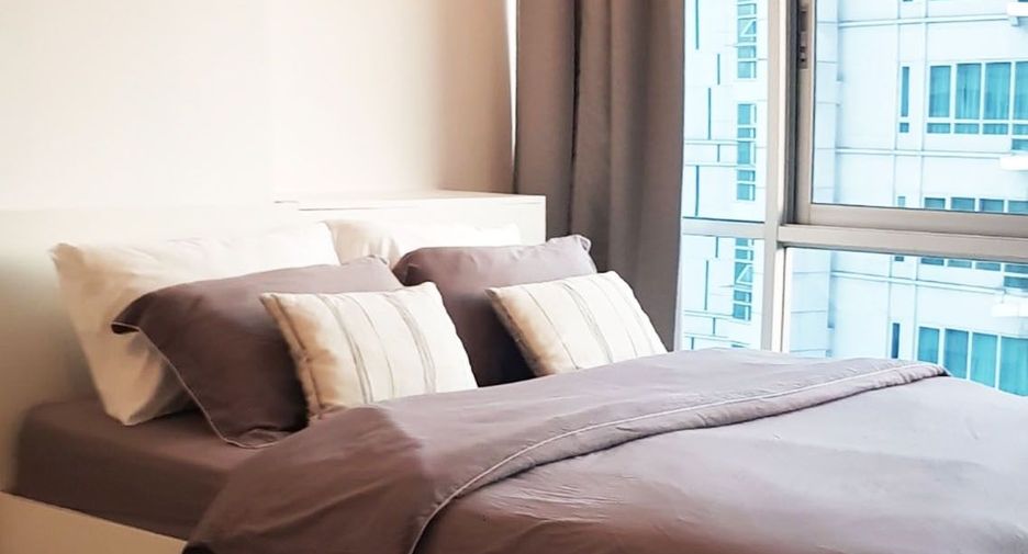 For sale 4 bedrooms condo in Pathum Wan, Bangkok