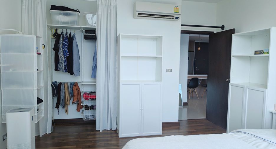For sale 4 bedrooms condo in Pathum Wan, Bangkok