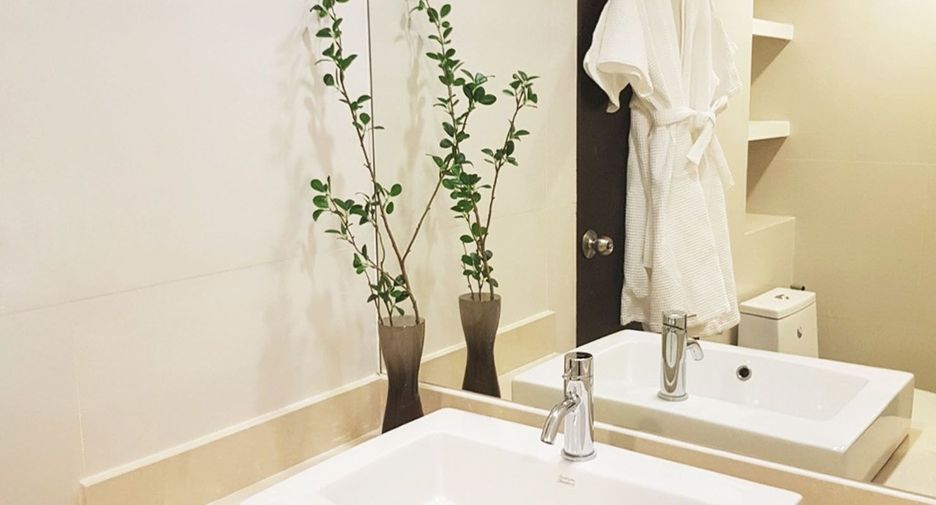 For sale 4 bedrooms condo in Pathum Wan, Bangkok