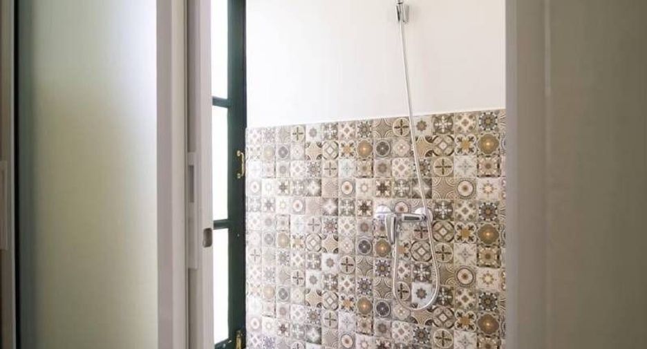 For sale 7 bedrooms hotel in Lat Phrao, Bangkok