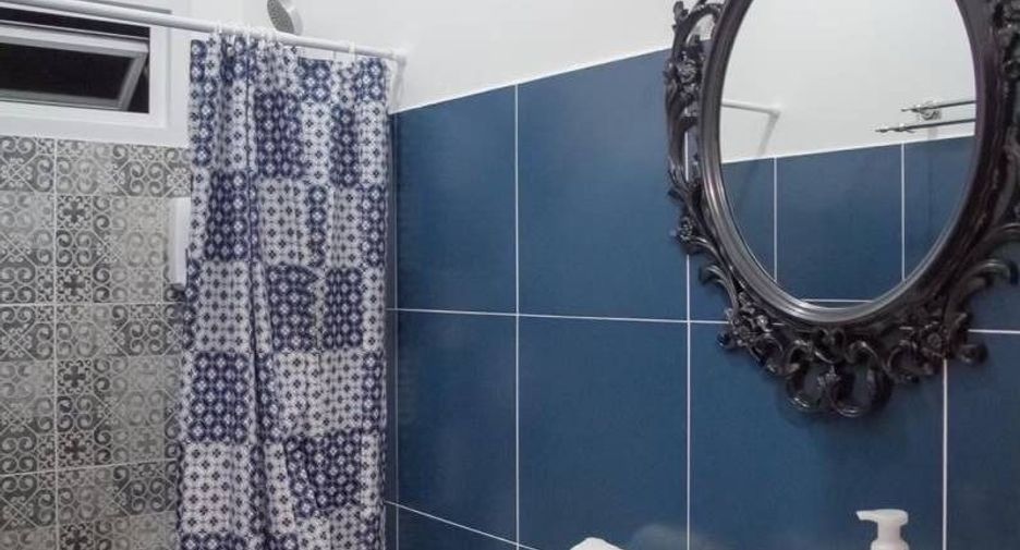 For sale 7 bedrooms hotel in Lat Phrao, Bangkok