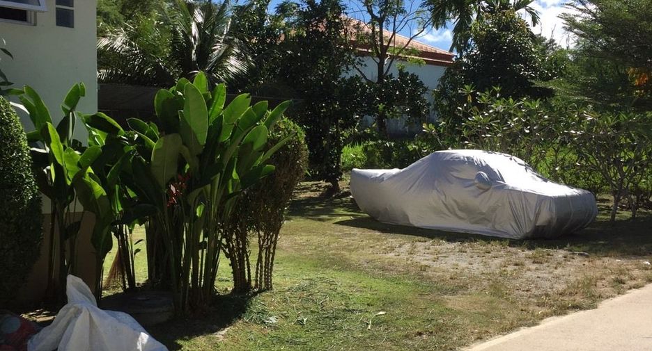 For rent 1 bed villa in Mueang Phuket, Phuket
