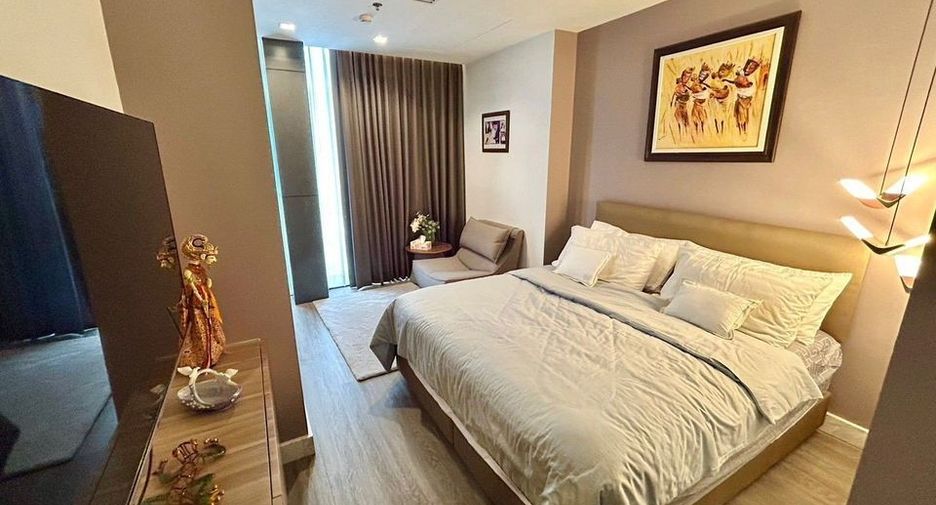 For sale and for rent 4 bedrooms condo in Watthana, Bangkok