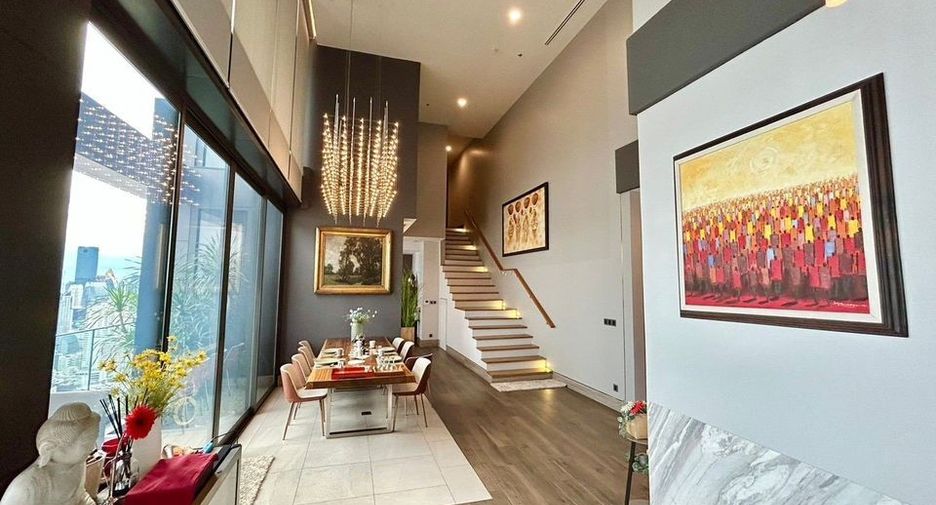 For sale and for rent 4 bedrooms condo in Watthana, Bangkok