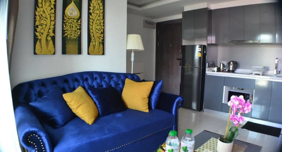 For rent 2 bedrooms condo in Bang Lamung, Chonburi