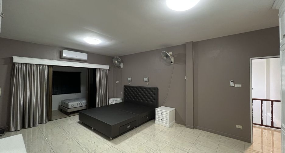 Villa zur Miete mit 4 Zimmer in Bang Lamung, Chonburi