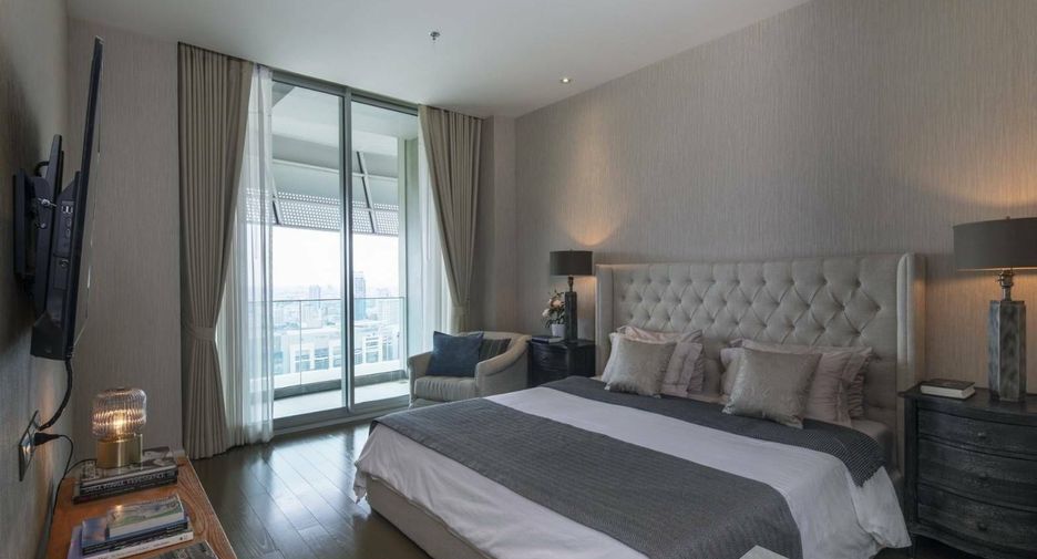 For sale 2 bedrooms condo in Pathum Wan, Bangkok
