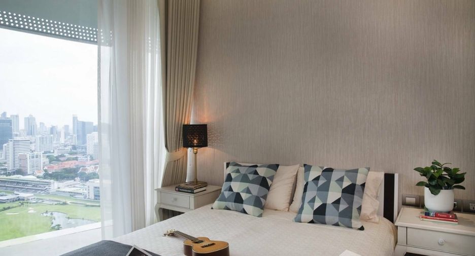 For sale 2 bedrooms condo in Pathum Wan, Bangkok