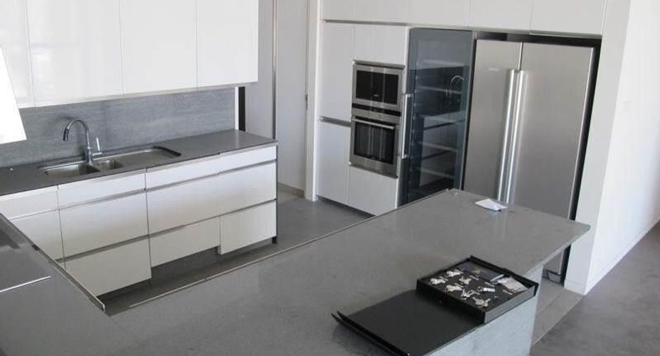 Продажа 3 спальни кондо в Сатхон, Бангкок