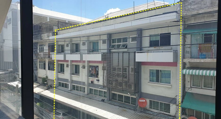 For sale retail Space in Lak Si, Bangkok