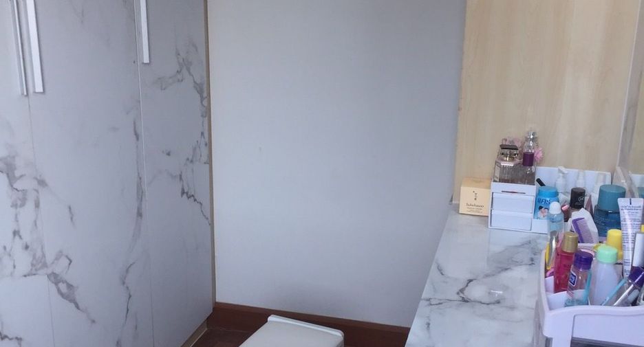 For sale 3 bedrooms townhouse in Bang Bua Thong, Nonthaburi
