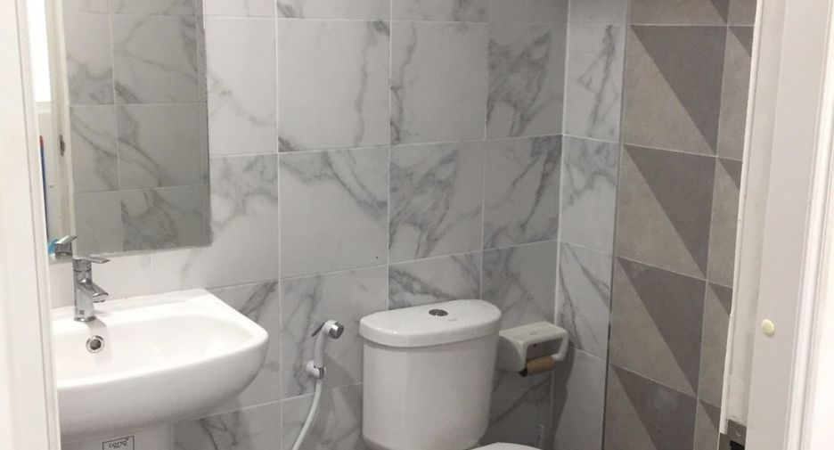 For sale 3 bedrooms townhouse in Bang Bua Thong, Nonthaburi