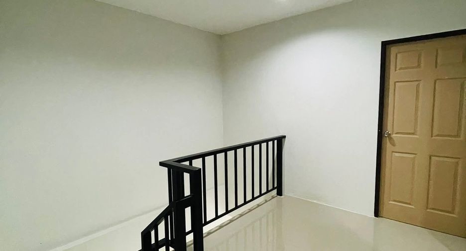 For rent 2 bedrooms townhouse in Mueang Phuket, Phuket