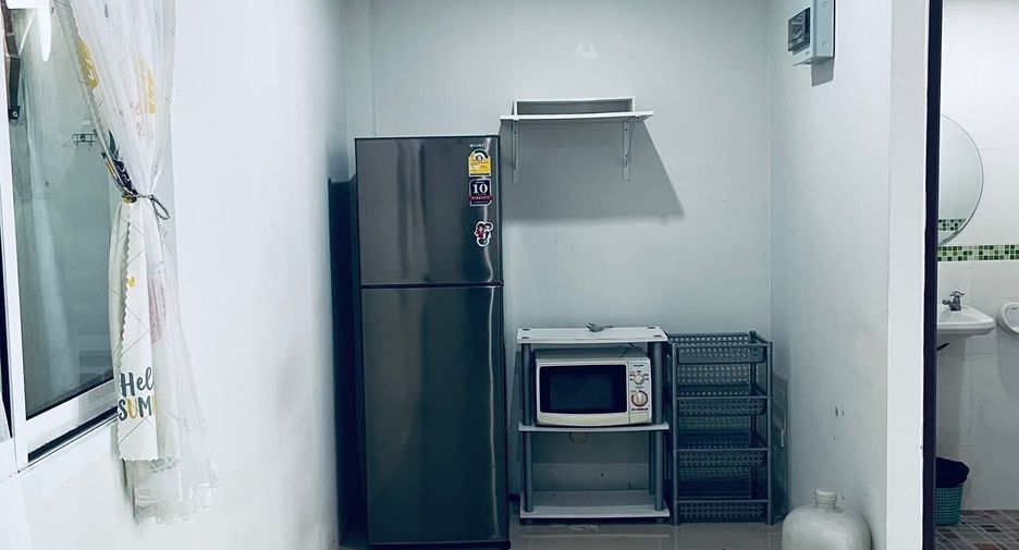 For rent 2 bedrooms townhouse in Mueang Phuket, Phuket