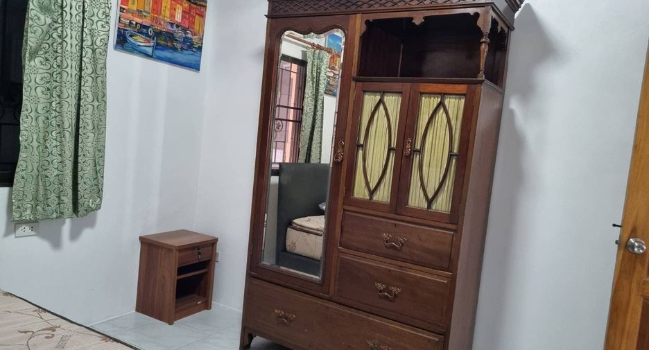 出租 5 卧室 独立屋 在 Bang Lamung, Chon Buri