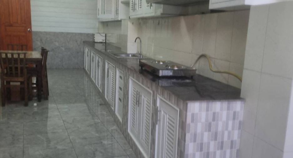 出租 5 卧室 独立屋 在 Bang Lamung, Chon Buri