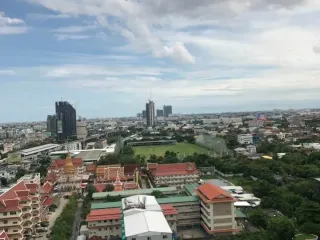 Condo en venta y en alquiler de 2 habitaciones en Bang Na, Bangkok