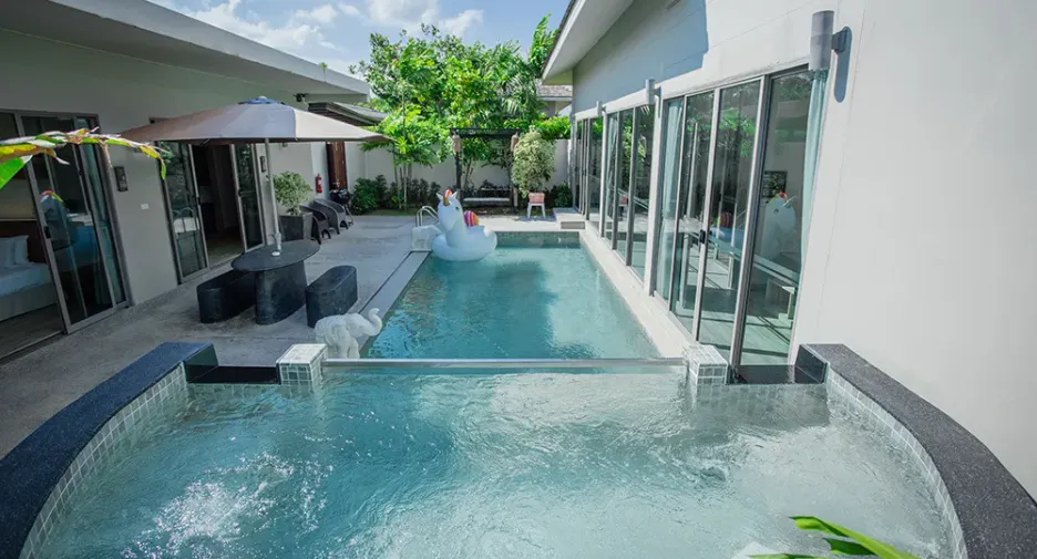 For rent 4 bedrooms villa in Thalang, Phuket