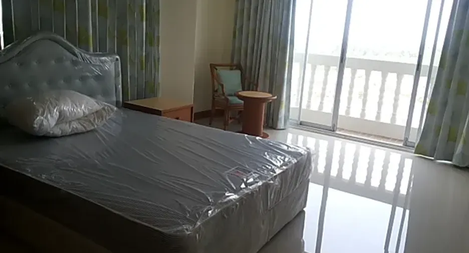 For sale 2 bedrooms condo in Mueang Rayong, Rayong