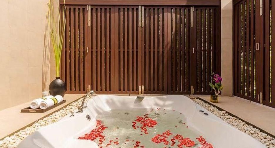 For sale 5 bedrooms villa in Thalang, Phuket