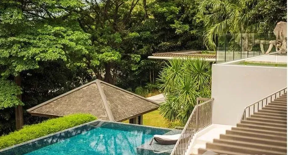 For sale 5 bedrooms villa in Thalang, Phuket