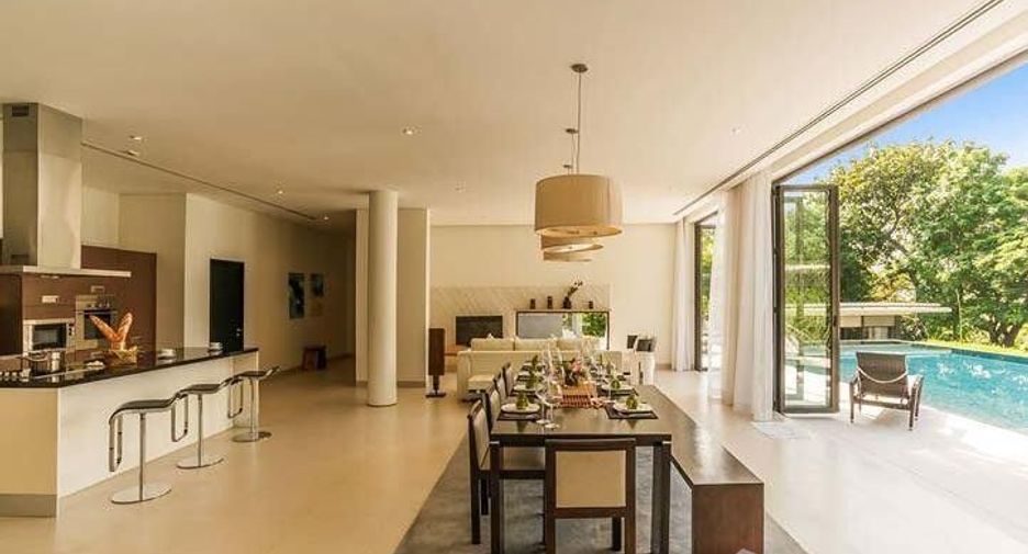 For sale 5 bedrooms villa in Thalang, Phuket
