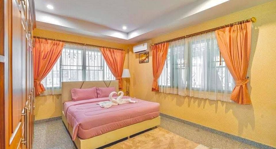 Villa en alquiler de 5 habitaciones en Bang Lamung, Chonburi