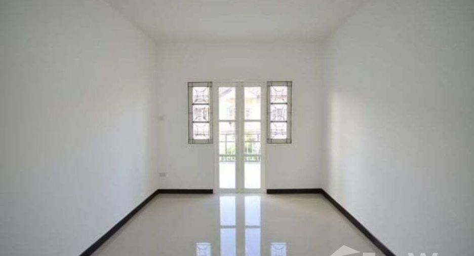 出售 3 卧室 联排别墅 在 Bang Phli, Samut Prakan