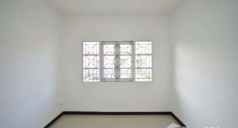 出售 3 卧室 联排别墅 在 Bang Phli, Samut Prakan