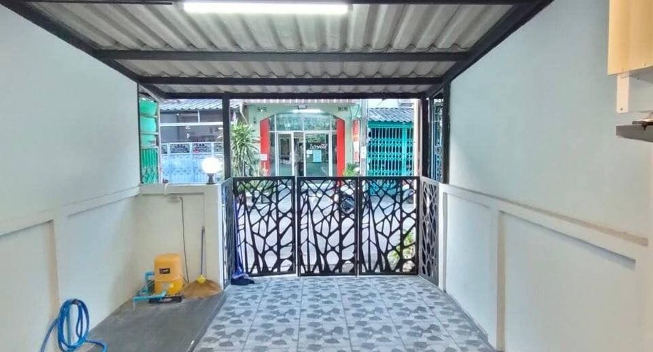 For sale 2 bedrooms townhouse in Bang Bon, Bangkok