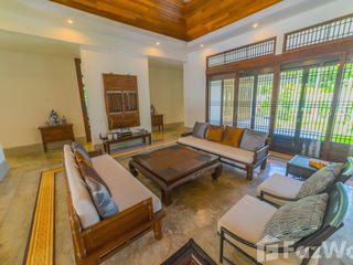 Villa en venta y en alquiler de 5 habitaciones en Thalang, Phuket