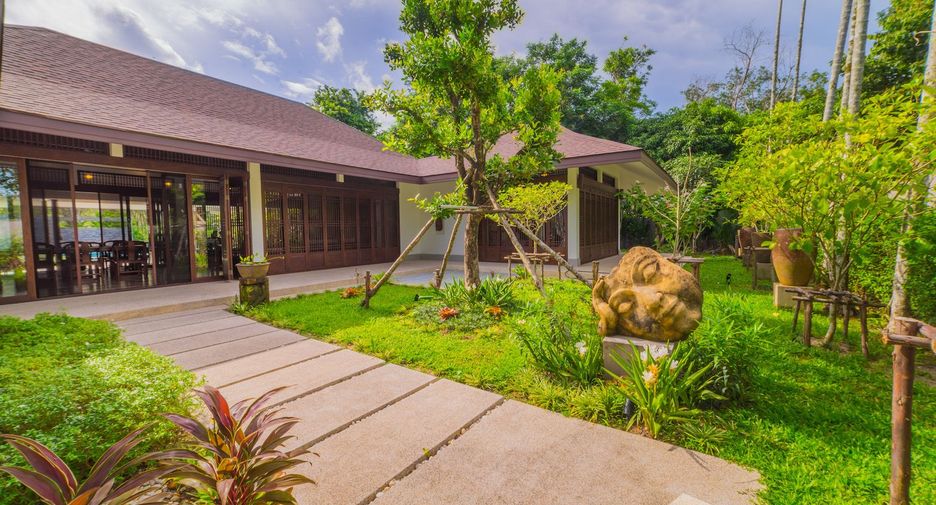 À vendre et à louer 5 chambres villa à Thalang, Phuket