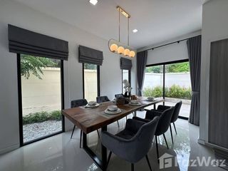出售 4 卧室 联排别墅 在 Bang Lamung, Chon Buri