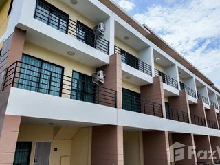 出售 4 卧室 联排别墅 在 Bang Lamung, Chon Buri