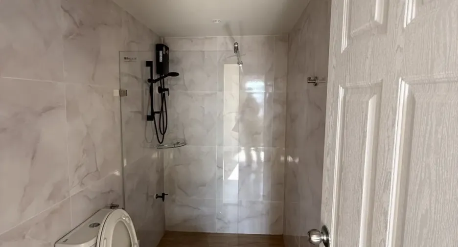 For sale 2 bedrooms condo in Yan Nawa, Bangkok