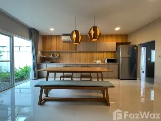 Haus zur Miete mit 3 Zimmer in Mueang Phuket, Phuket