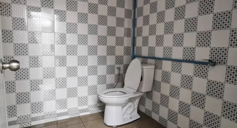 Casa en alquiler de estudio en Sai Noi, Nonthaburi