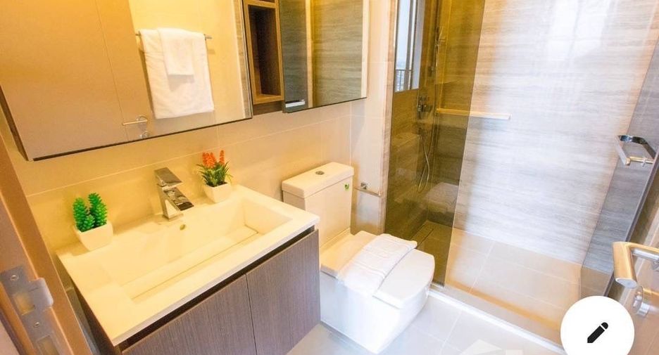À louer et à vendre 1 chambre condo à Khlong Toei, Bangkok