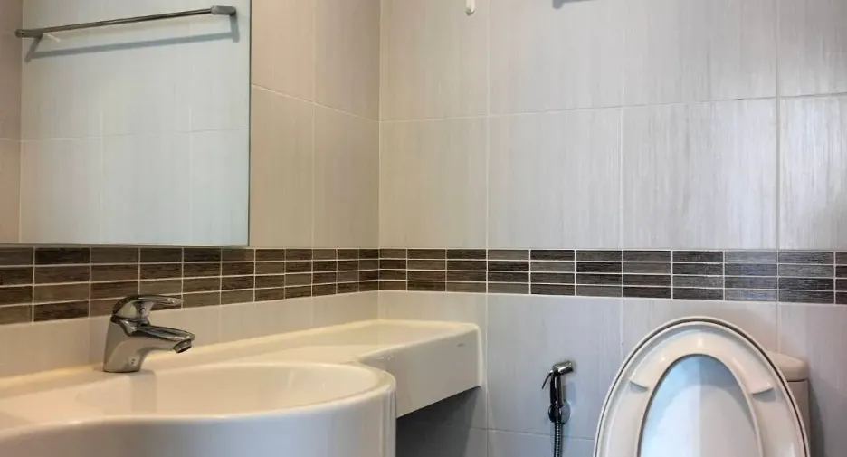 For sale studio condo in Mueang Udon Thani, Udon Thani