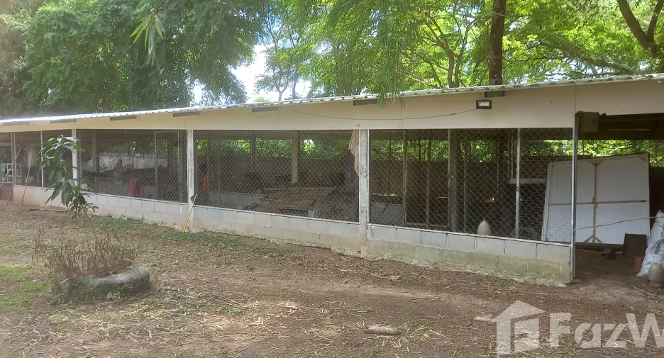 Hotel en venta de 12 habitaciones en Kumphawapi, Udon Thani