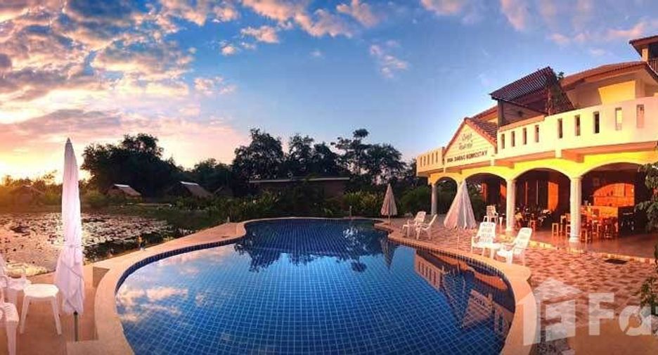 Hotel en venta de 12 habitaciones en Kumphawapi, Udon Thani