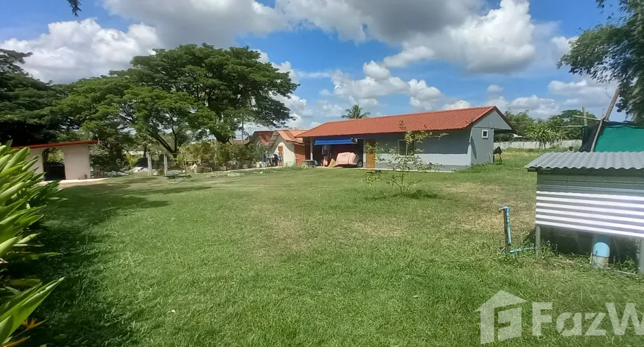 Hotel en venta de 12 habitaciones en Kumphawapi, Udon Thani
