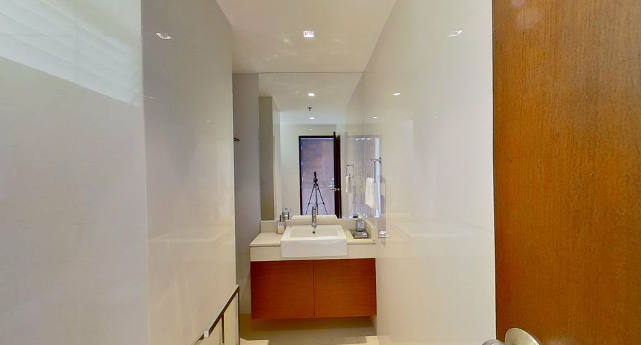 For sale and for rent 1 bed condo in Pathum Wan, Bangkok