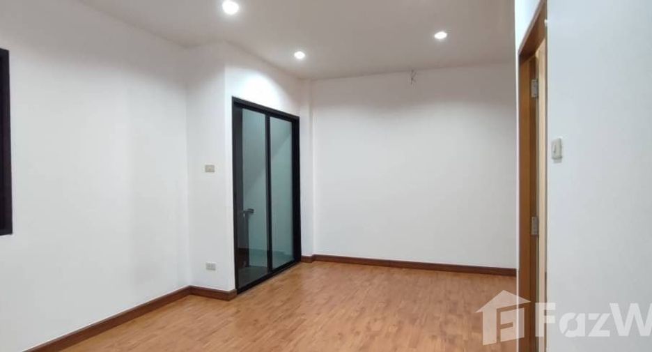 Haus zum Kauf mit 3 Zimmer in Mueang Chon Buri, Chonburi