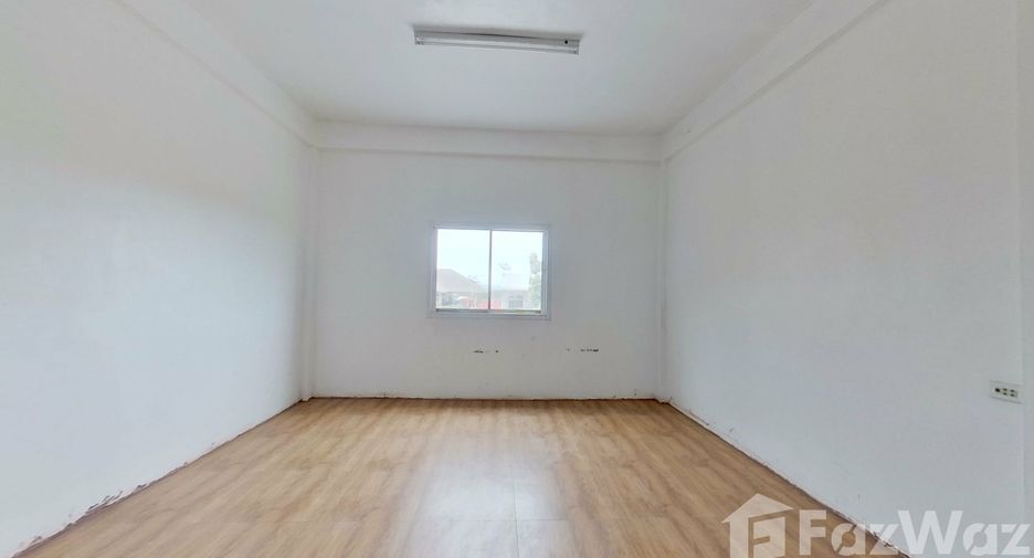 For sale 2 bedrooms townhouse in Bang Lamung, Chonburi