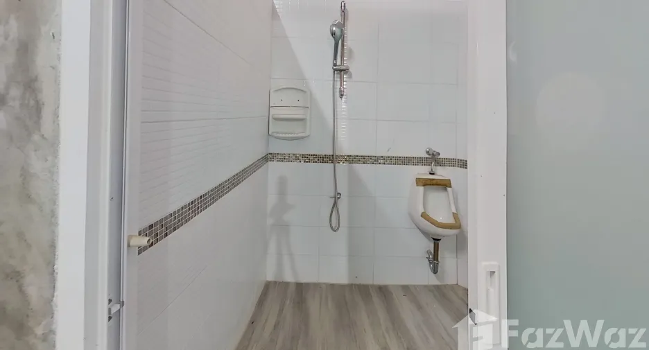 For sale 2 bedrooms townhouse in Bang Lamung, Chonburi