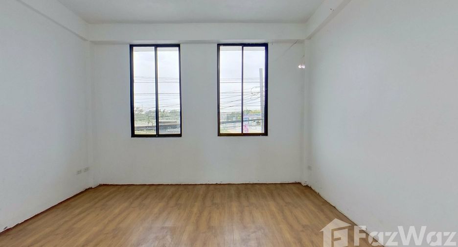 For sale 2 bedrooms townhouse in Bang Lamung, Chonburi